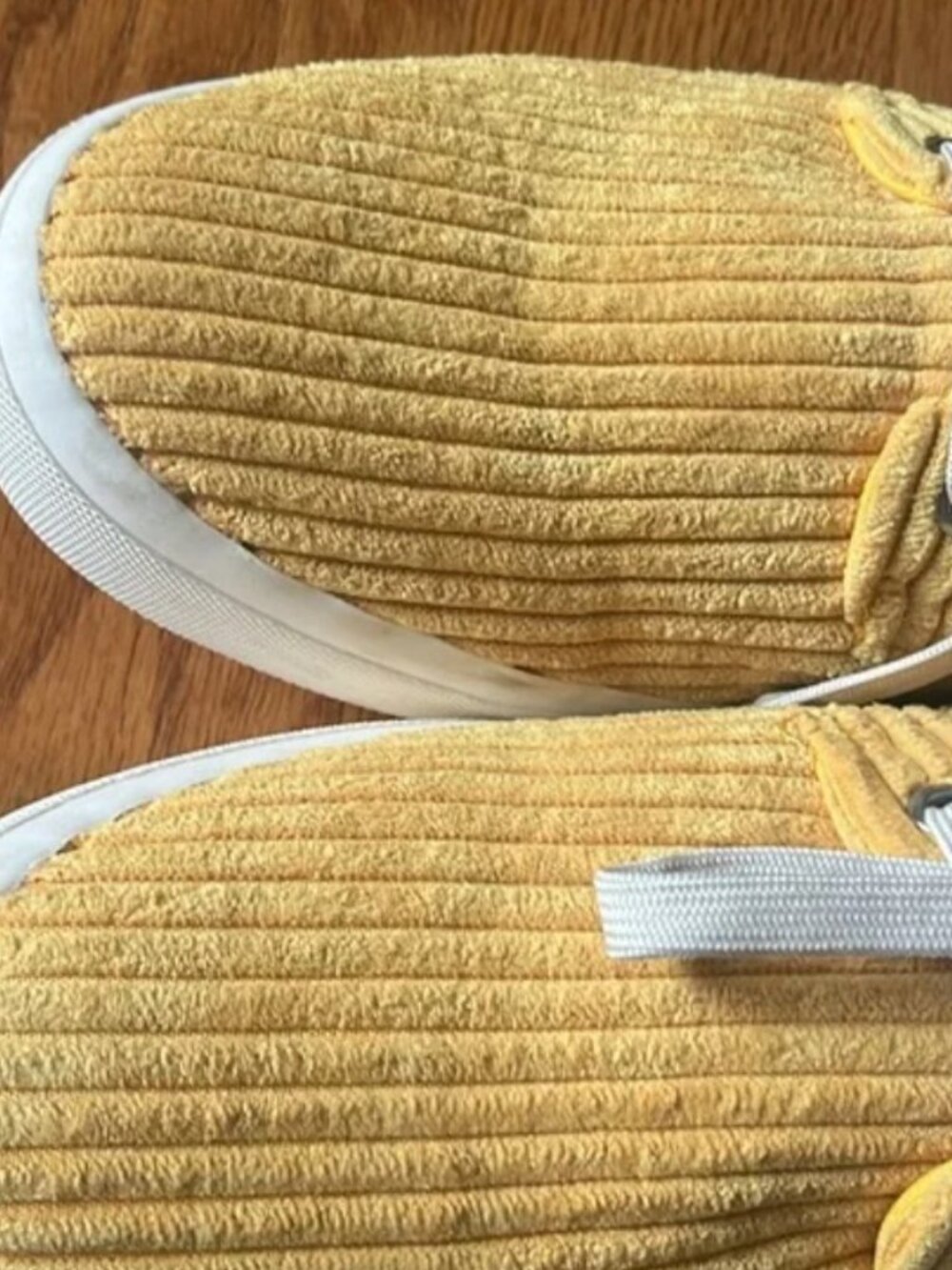 Sun + Stone men’s Kiva Yellow Lace Up Corduroy Shoes Round Toe Size 8 & 10.5 NWT - Picture 3 of 6